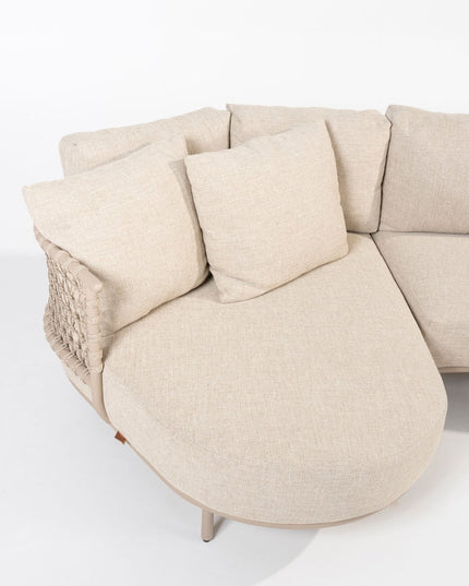 4 Seasons Outdoor Sardinia chaise lounge bank + Puccini lounge stoel + Volta salontafels