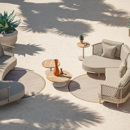 4 Seasons Outdoor Sardinia chaise lounge bank + Pablo salontafel 60 Ø cm