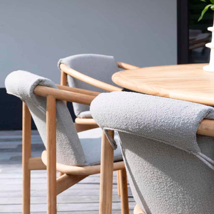 4 Seasons Outdoor Tess dining + Taste 4SO Corsica tafel teak 160 Ø cm