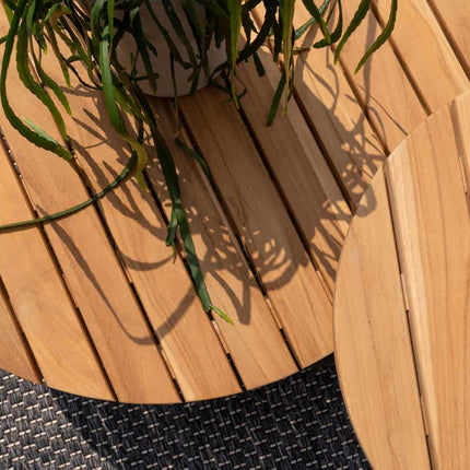 4 Seasons Outdoor Sardinia chaise lounge bank + Puccini lounge stoel + Verdi salontafel 73 Ø cm