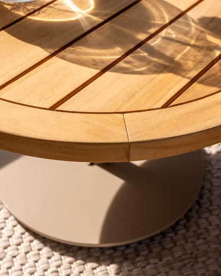 4 Seasons Outdoor Sardinia chaise lounge bank + Puccini lounge stoel + Volta salontafels